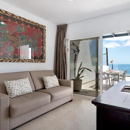 Callao 6 * Arrieta (Lanzarote)